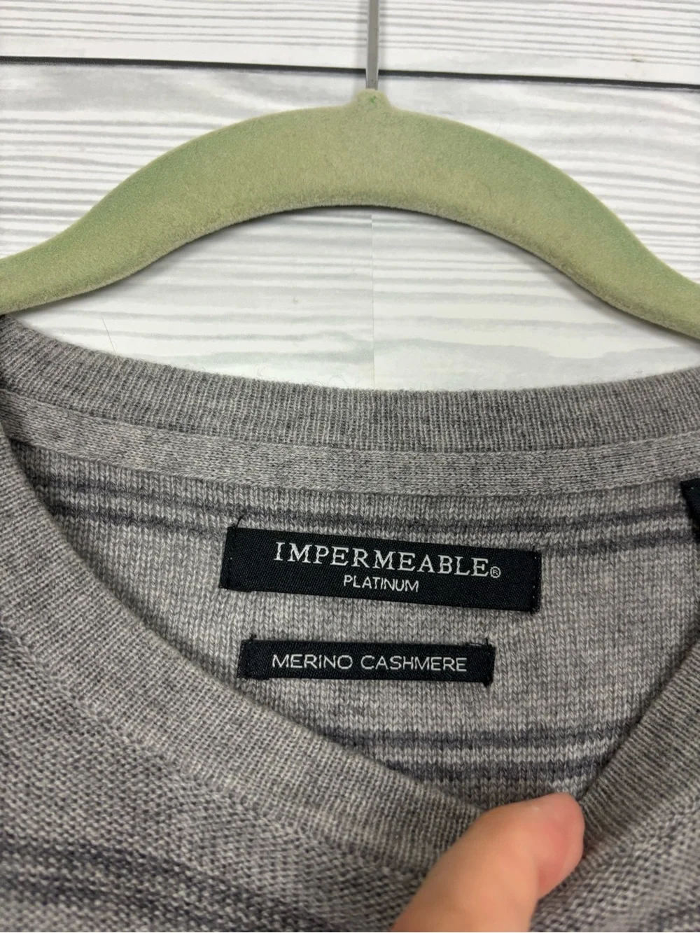 Impermeable Cashmere mens stripe Ombre sweater size medium